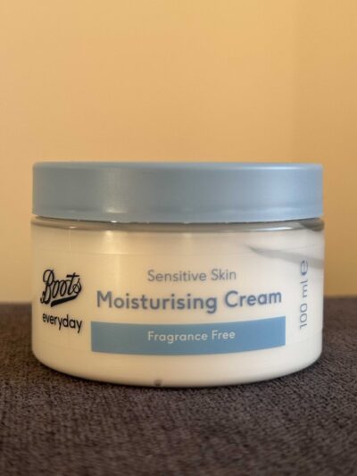 Boots Sensitive Skin Moisturizing Cream