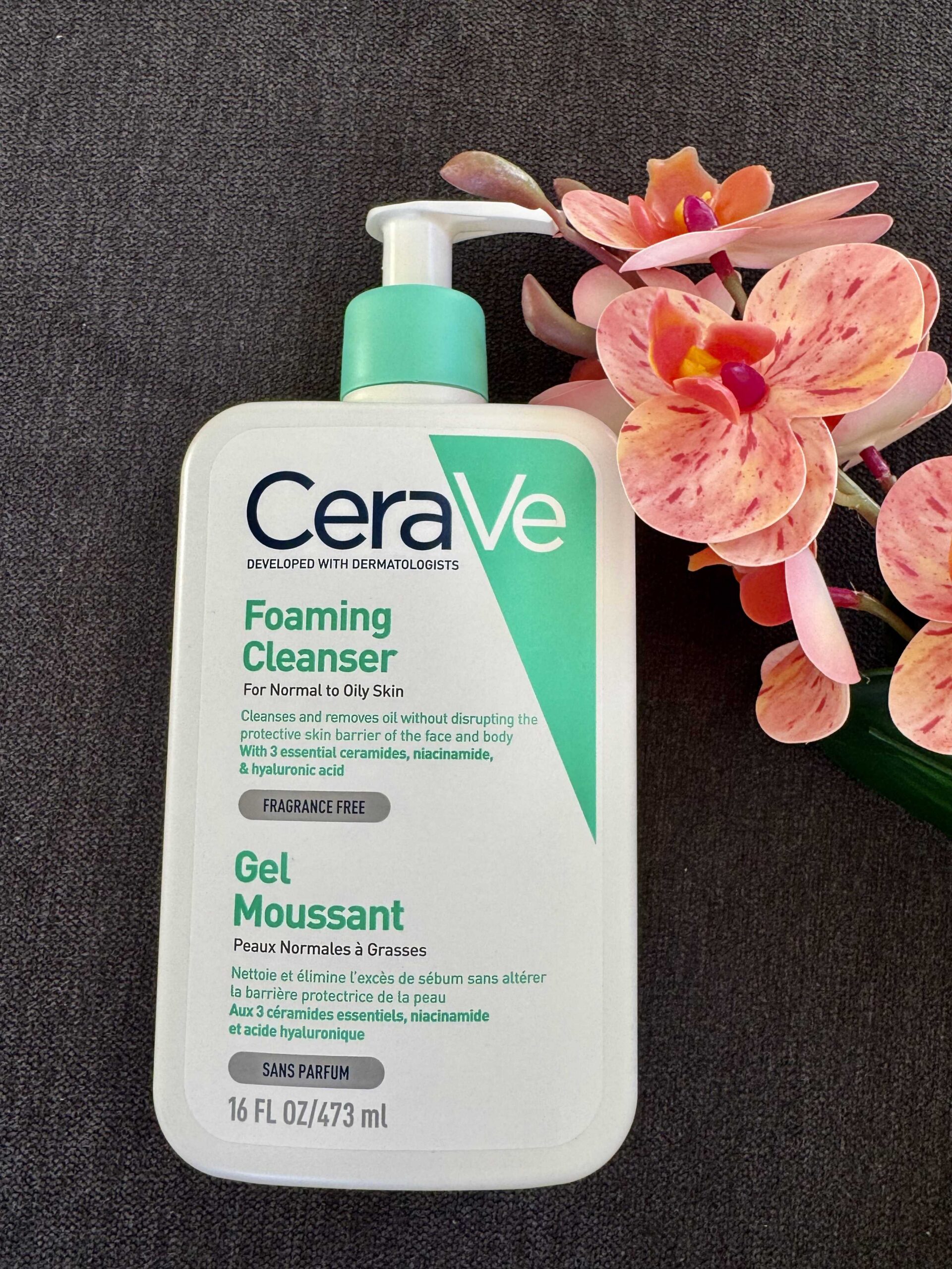 CeraVe Foaming Cleanser (Normal to Oily)(473ml)