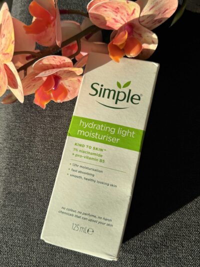 Simple Hyrating Light Moisturiser